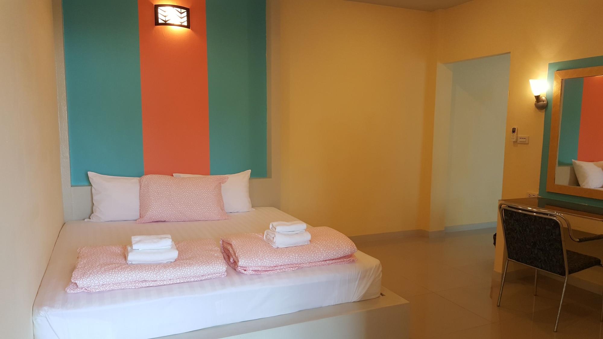 Juntima Place At Amphawa Dış mekan fotoğraf