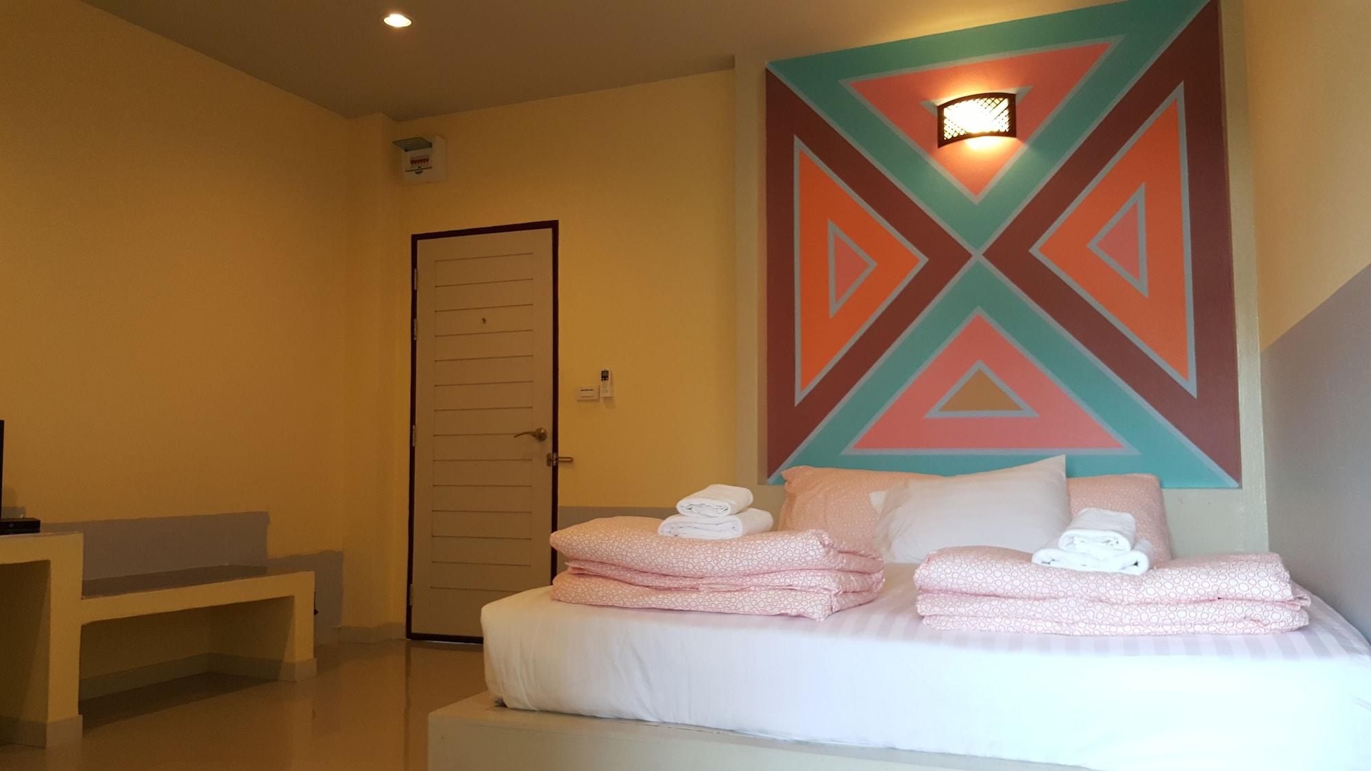 Juntima Place At Amphawa Dış mekan fotoğraf