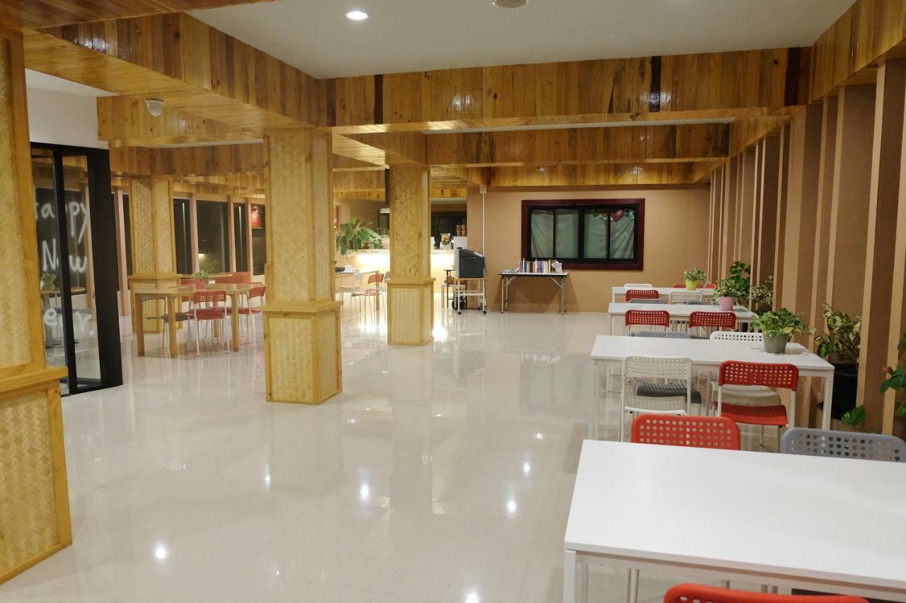 Juntima Place At Amphawa Dış mekan fotoğraf