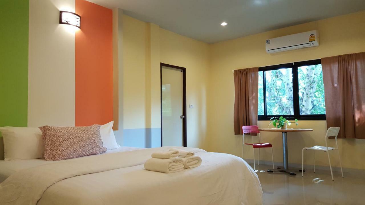 Juntima Place At Amphawa Dış mekan fotoğraf